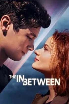 Arada Bir Yerde Poster